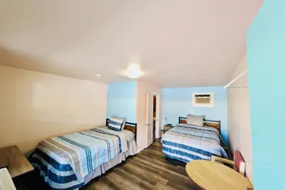 Photo 5 - El Rey Motel