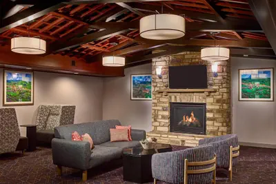 Photo 3 - Hampton Inn Pigeon Forge