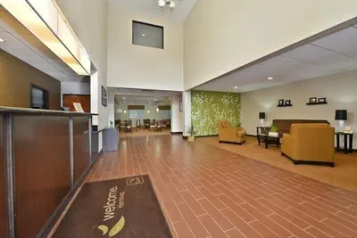 Photo 4 - Sleep Inn & Suites Harrisburg - Hershey North