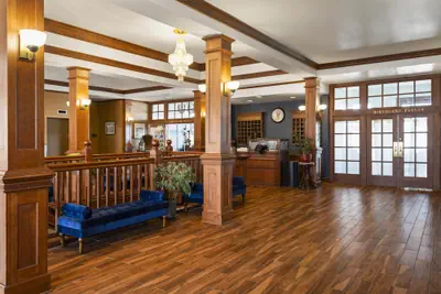 Photo 4 - Hotel Chequamegon, BW Signature Collection