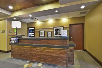 Photo 3 - Hampton Inn & Suites Greensboro/Coliseum Area