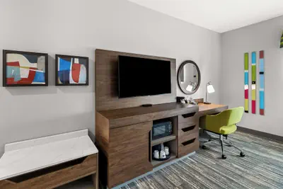 Photo 5 - Hampton Inn by Hilton Dayton South