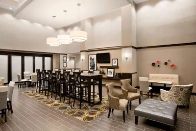 Photo 4 - Hampton Inn & Suites Mansfield