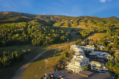 Photo 2 - Viewline Resort Snowmass, Autograph Collection