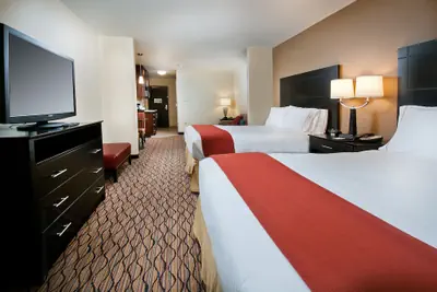Photo 5 - Holiday Inn Express Hotel & Suites Pearsall by IHG