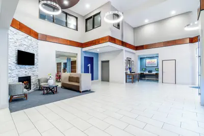 Photo 4 - Holiday Inn Express Hotel & Suites Denver North - Thornton by IHG