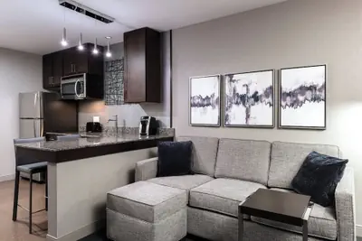 Photo 2 - Residence Inn Boston Logan Airport/Chelsea