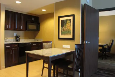 Photo 5 - Homewood Suites by Hilton Coralville - Iowa River Landing