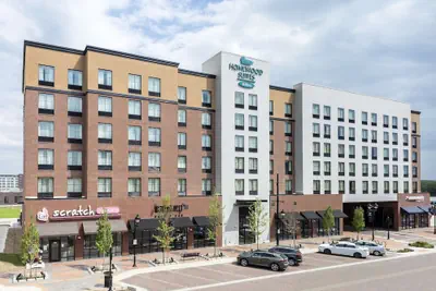 Photo 2 - Homewood Suites by Hilton Coralville - Iowa River Landing