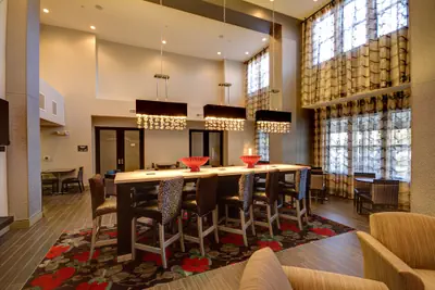 Photo 4 - Hampton Inn & Suites DuPont