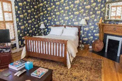 Photo 3 - Charles Bass House Bed & Breakfast