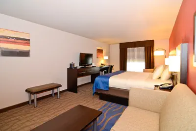 Photo 2 - Astoria Hotel and Event Center