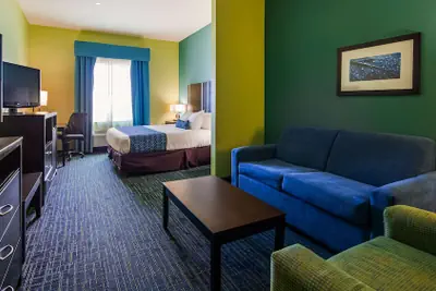 Photo 2 - Best Western Plus Carrizo Springs Inn & Suites