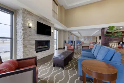 Photo 5 - Comfort Suites and Conference Center