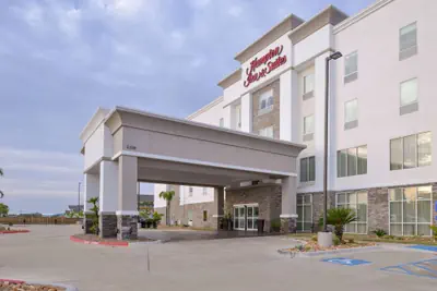 Photo 2 - Hampton Inn & Suites Port Aransas