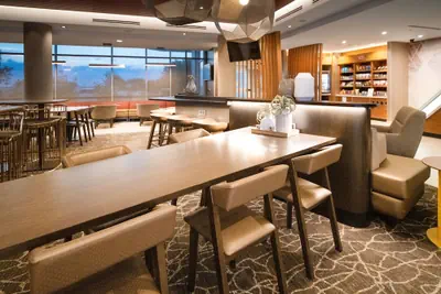 Photo 4 - SpringHill Suites by Marriott Kenosha