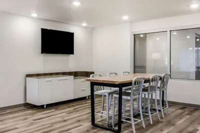 Photo 4 - WoodSpring Suites Tacoma - Lakewood