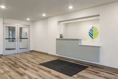 Photo 5 - WoodSpring Suites Tacoma - Lakewood