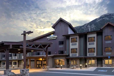 Photo 2 - Microtel Inn & Suites by Wyndham Georgetown Lake