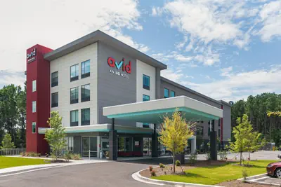 Photo 2 - avid hotel Summerville by IHG