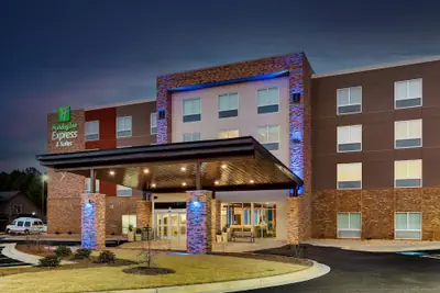 Photo 2 - Holiday Inn Express & Suites Dawsonville by IHG