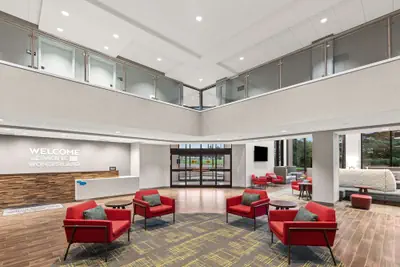 Photo 3 - Hampton Inn & Suites Portland Tigard