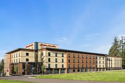 Photo 2 - Hampton Inn & Suites Portland Tigard