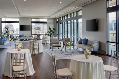 Photo 4 - Marriott Dallas Uptown