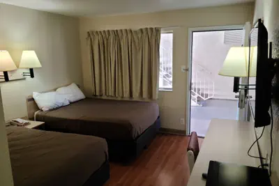 Photo 5 - Motel 9 Las Cruces