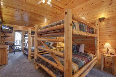 Photo 4 - Pine Tree Lodge by Jackson Mountain Rentals