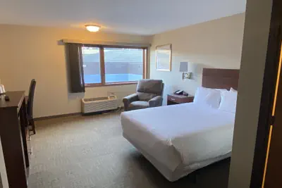 Photo 5 - The Center Inn