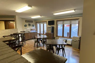 Photo 4 - The Center Inn