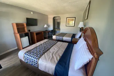 Photo 4 - Americas Best Value Inn Gainesville