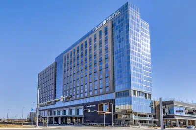 Photo 2 - Omni Oklahoma City Hotel