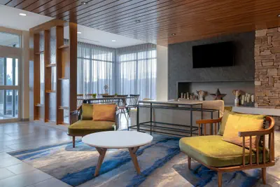 Photo 5 - Fairfield Inn & Suites by Marriott Denver Airport at Gateway Park