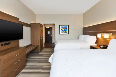 Photo 5 - Holiday Inn Express & Suites Milan – Sandusky Area by IHG