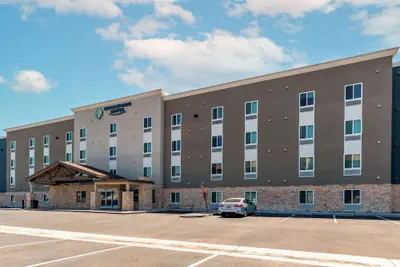 Photo 2 - WoodSpring Suites Bakersfield Airport