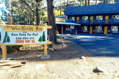 Photo 2 - The Woodfords Inn