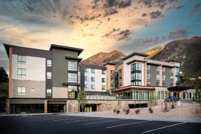 Photo 2 - Courtyard by Marriott Salt Lake City Cottonwood