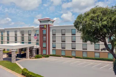 Photo 2 - Home2 Suites by Hilton Gulf Breeze Pensacola Area
