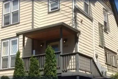 Photo 2 - Capitol Hill Cozy Condos