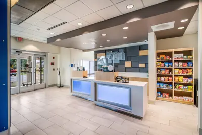 Photo 3 - Holiday Inn Express and Suites Asheboro by IHG