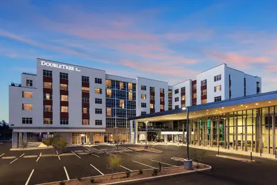 Photo 2 - DoubleTree by Hilton Tucson Downtown Convention Center