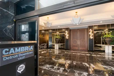 Photo 3 - Cambria Hotel Detroit Downtown