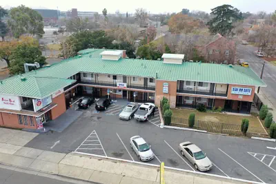 Photo 2 - Stay inn suite