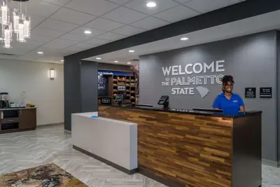 Photo 4 - Hampton Inn Hardeeville