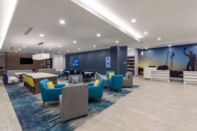 Photo 5 - La Quinta Inn & Suites by Wyndham Round Rock near Kalahari