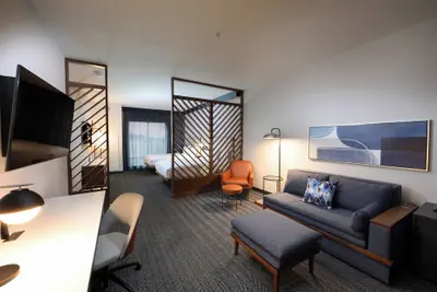 Photo 5 - Courtyard by Marriott Charlotte Waverly