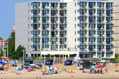 Photo 2 - The Capes Hotel