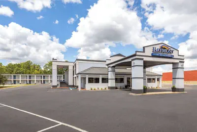 Photo 2 - Baymont by Wyndham Dothan